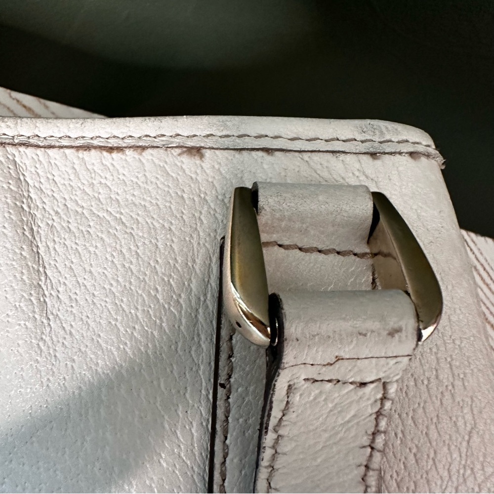 Gucci | Abbey Leather D Ring Ivory Tote Shoulder Bag - Picture 8 of 16